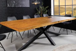 Massiver Esstisch GALAXIE 240cm vintage braun recyceltes Pinienholz schwarzes Stahlgestell