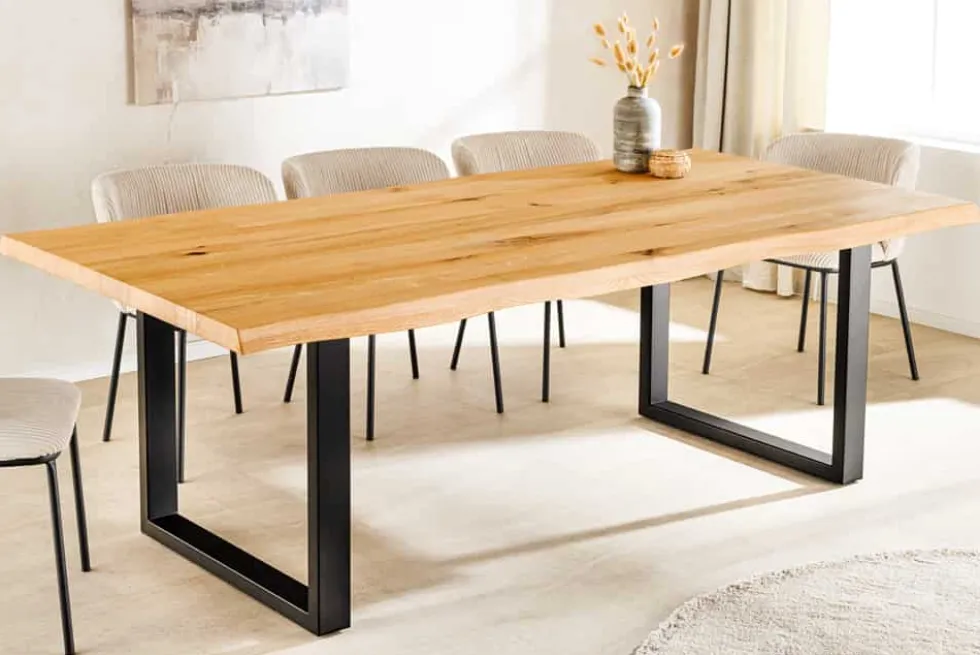 Massiver Esstisch WILD OAK 200cm natur schwarz Wildeiche Baumkante Metall U-Gestell