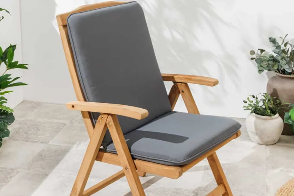Massiver Gartenstuhl EMPIRE TEAK Teakholz klappbar