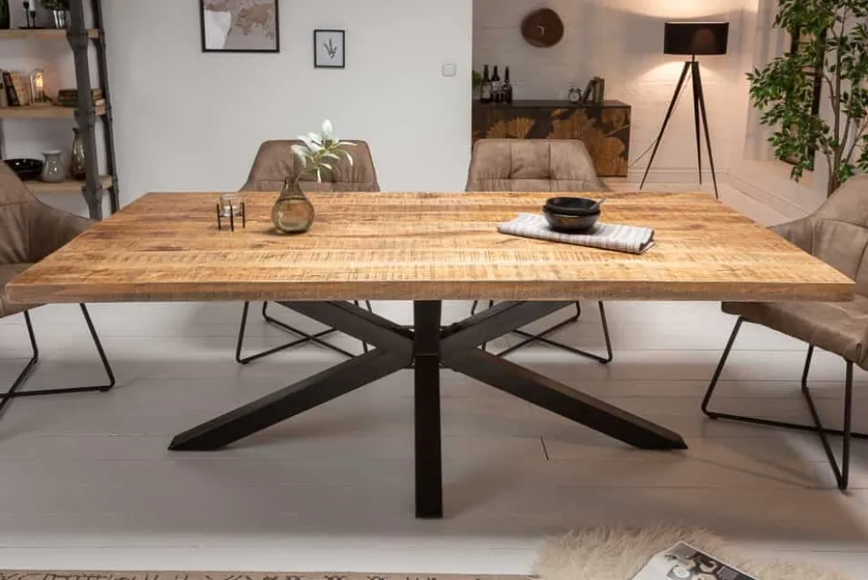 Massiver Industrial Esstisch GALAXIE 160cm Mangoholz sternenförmiges Gestell