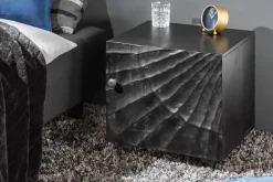 Massiver Nachttisch SCORPION 50cm schwarz Mangoholz Beistelltisch mit 3D Schnitzereien