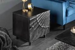 Massiver Nachttisch SCORPION 50cm schwarz Mangoholz Beistelltisch mit 3D Schnitzereien