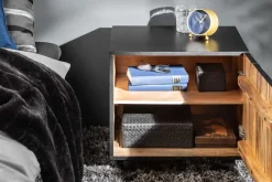 Massiver Nachttisch SCORPION 50cm schwarz Mangoholz Beistelltisch mit 3D Schnitzereien