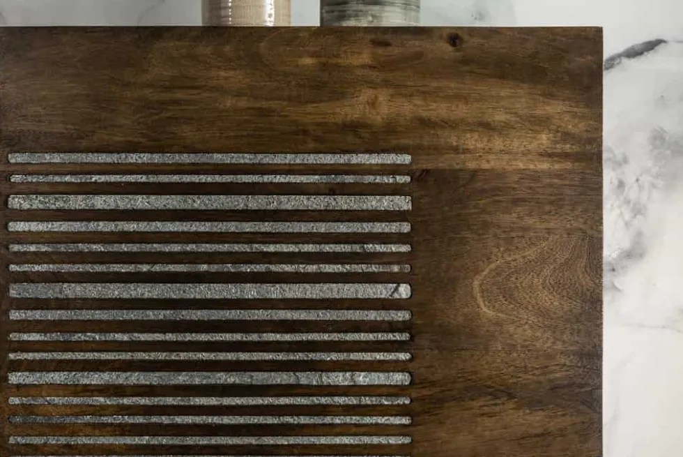 Massives Highboard ONYX 120cm dunkelbraun Mangoholz Edelstein Achat gold Metallgestell