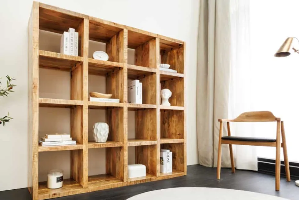 Massives Regal IRON CRAFT 160cm natur Mangoholz Bücherregal sechzehn Fächer