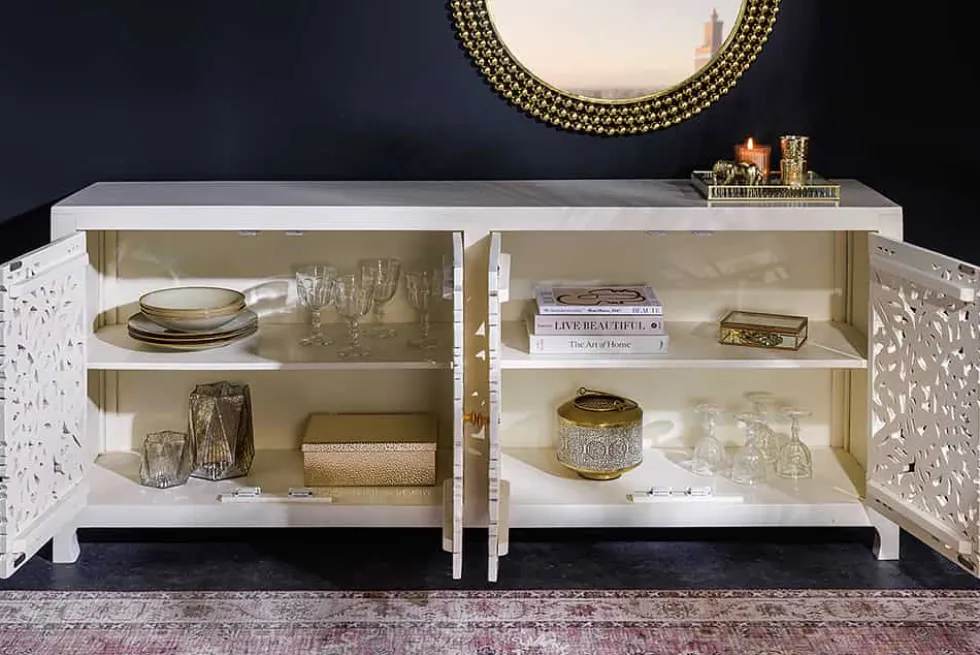 Massives Sideboard MARRAKESCH 170cm weiß Mangoholz mit Verzierung handmade