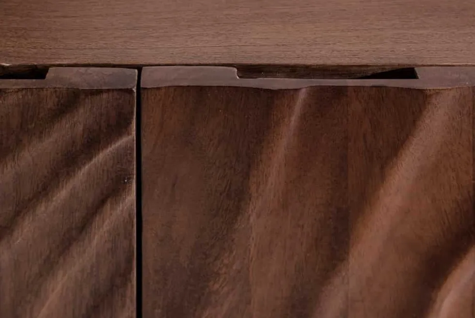Massives Sideboard SCORPION 180cm dunkelbraun Akazie mit 3D Schnitzereien schwarz Metall