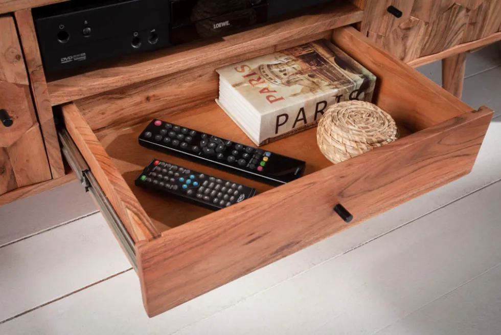 Massives TV-Board MYSTIC LIVING 140cm Akazie natur 3D Oberfläche Massivholz