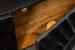 Massives TV-Board SCORPION 160cm schwarz Mangoholz hängend Lowboard