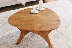 Massivholz Couchtisch ARCHITECTURE 70cm natur honey finish Akazie dreieckig