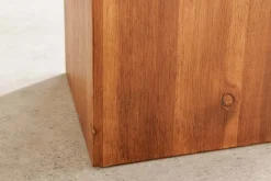 Massivholz Dekosäule COLUMNA 50cm braun Akazie Beistelltisch