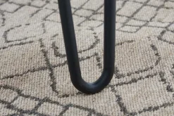 Massivholz Esstisch SCORPION 120cm braun Akazie schwarze Metallbeine Hairpin Legs Retro