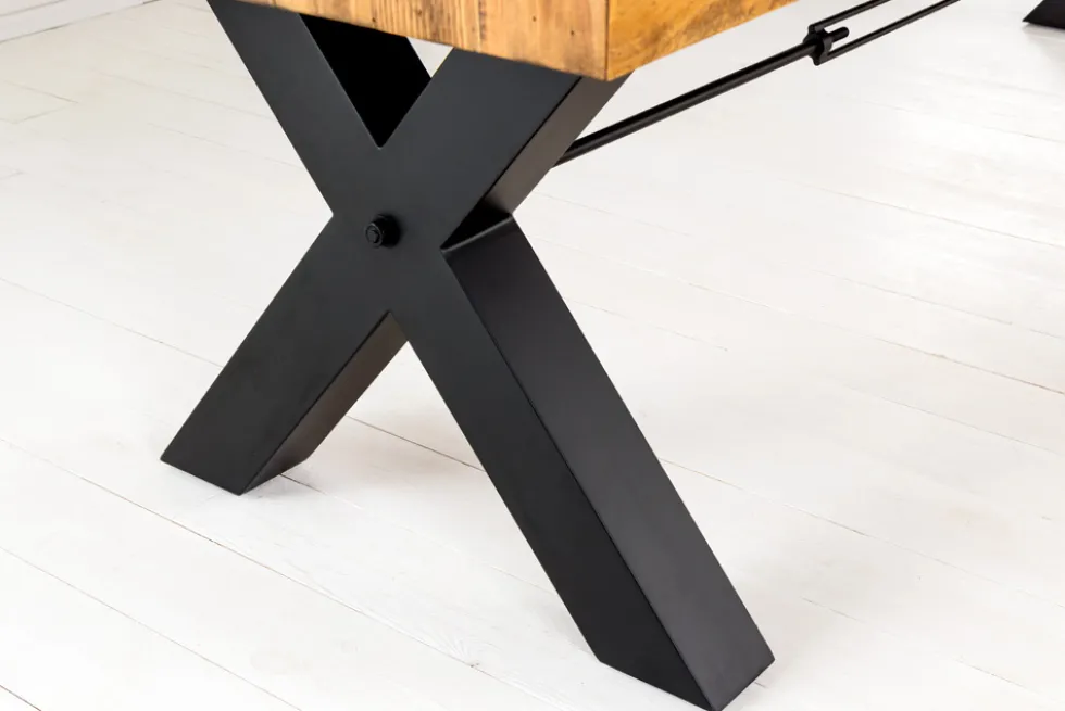 Massivholz Esstisch THOR 300cm vintage braun Pinie recycelt Industrial Design Eisen X-Gestell