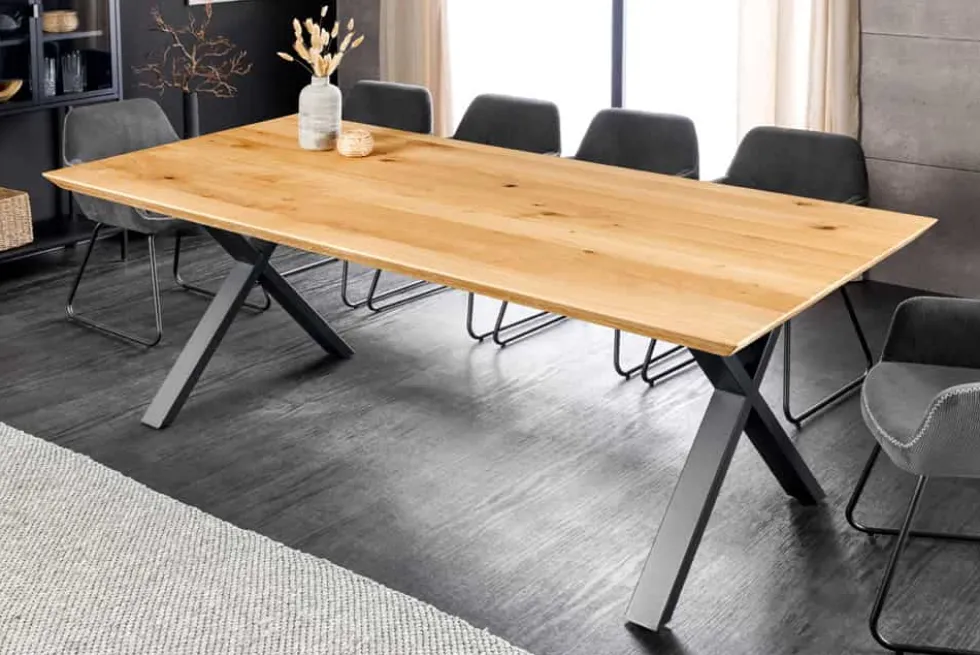 Massivholz Esstisch WILD OAK 200cm natur Wildeiche Schweizer Kante X-Gestell