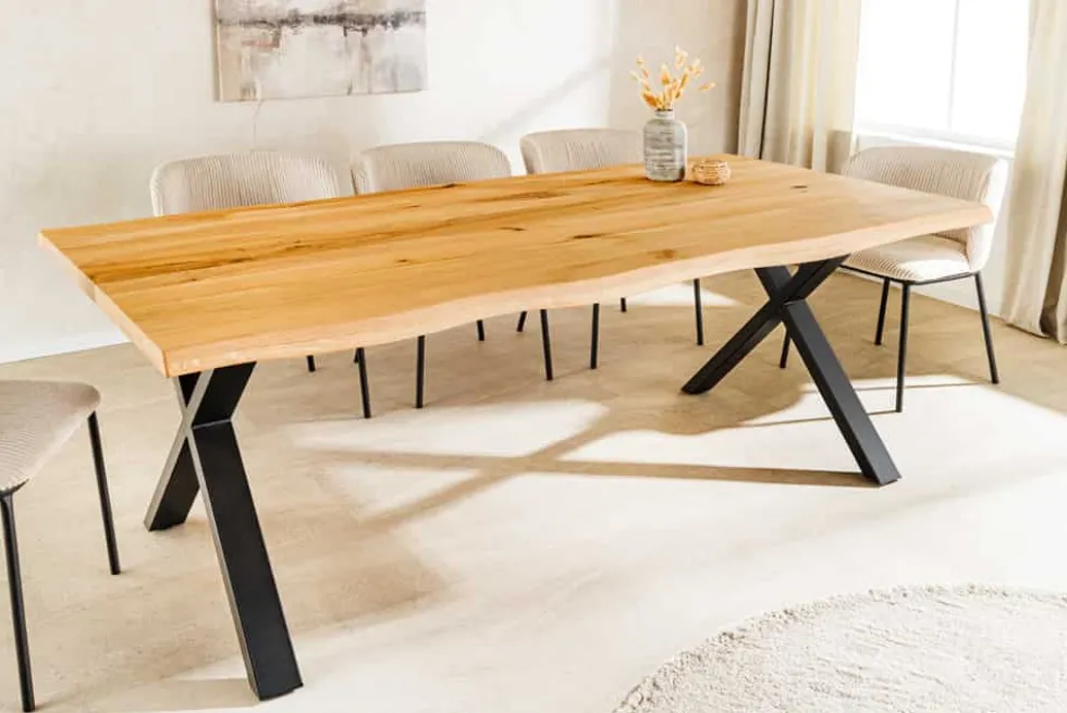 Massivholz Esstisch WILD OAK 200cm natur schwarz Wildeiche Baumkante geölt X-Gestell