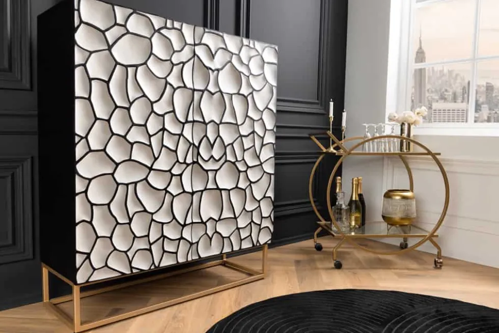 Massivholz Highboard VULCANO 120cm weiß schwarz Mangoholz mit 3D Schnitzereien handmade Metallgestell gold