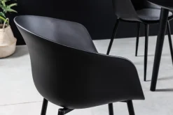 Moderner Stuhl DESIGNO schwarz Kunststoff Gartenstuhl mit Armlehnen Indoor Outdoor