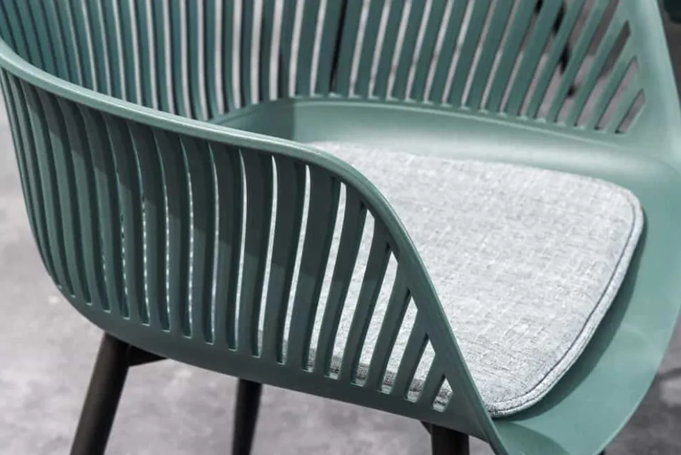 Moderner Stuhl SIGNUM salbei schwarz Kunststoff Gartenstuhl Indoor Outdoor mit Armlehnen