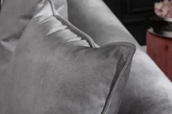 Modernes XXL Ecksofa DECADENCIA 320cm silbergrau Samt Bigsofa inkl. Kissen