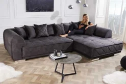 Modernes XXL Ecksofa DECADENCIA 320cm dunkelgrau Samt Bigsofa inkl. Kissen