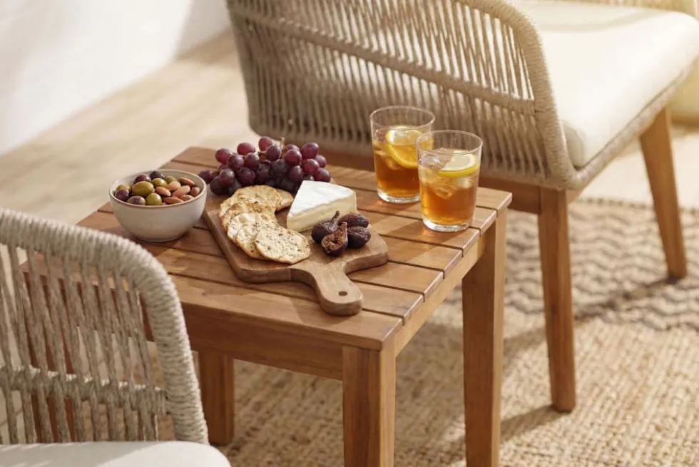 Outdoor Gartenlounge ROPE natur taupe Akazie 2er-Sitzgruppe inkl. Tisch und Kissen