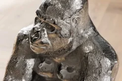 Runder Beistelltisch KONG 50cm silber Metall Glas Affenfigur Gorilla Skulptur