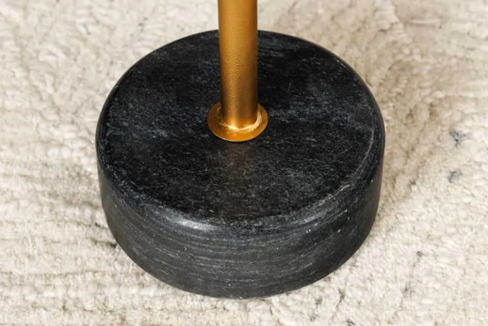 Runder Beistelltisch TRAYFUL 60cm gold Eisen schwarzer Marmorfuß handmade