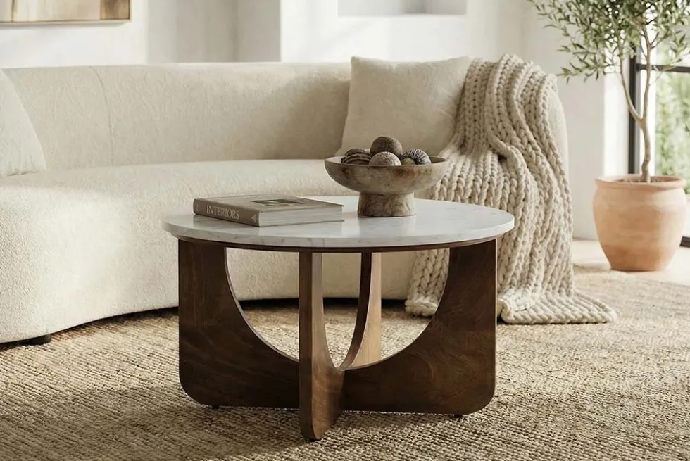 Runder Couchtisch ENSO 60cm weiß Marmor braun massiv Mangoholz