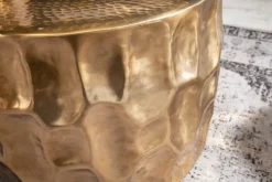 Runder Couchtisch ORGANIC ORIENT 55cm gold Metall Hammerschlag 3D-Design handmade