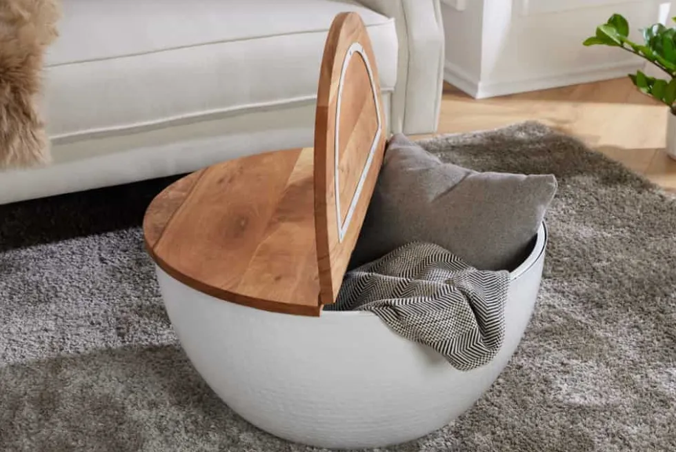 Runder Couchtisch ORIENT STORAGE 60cm weiß Akazienholz mit Stauraum Hammerschlag handmade