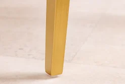 Skandinavischer Stuhl BOUTIQUE beige Strukturstoff brushed champagner gold Metall