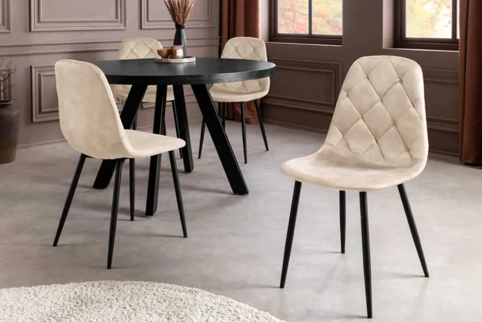 Stilvoller Stuhl GLAMM champagner beige Samt mit Rauten-Steppung schwarz Metall