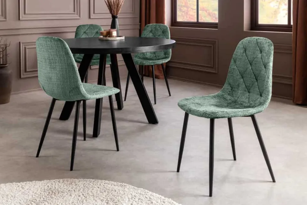 Stilvoller Stuhl GLAMM grün Chenille Cremona mit Rauten-Steppung schwarze Metallbeine