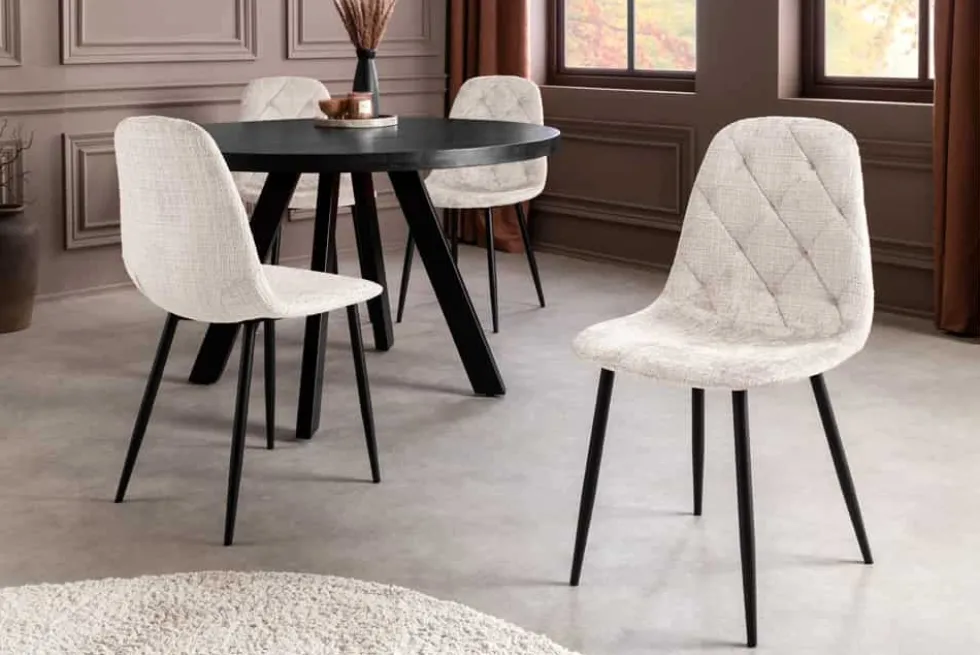 Stilvolles 2er-Set Stühle GLAMM champagner beige Chenille Cremona schwarze Metallbeine