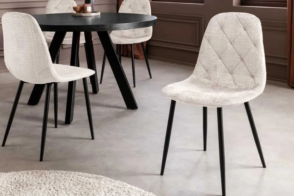 Stilvolles 2er-Set Stühle GLAMM champagner beige Chenille Cremona schwarze Metallbeine