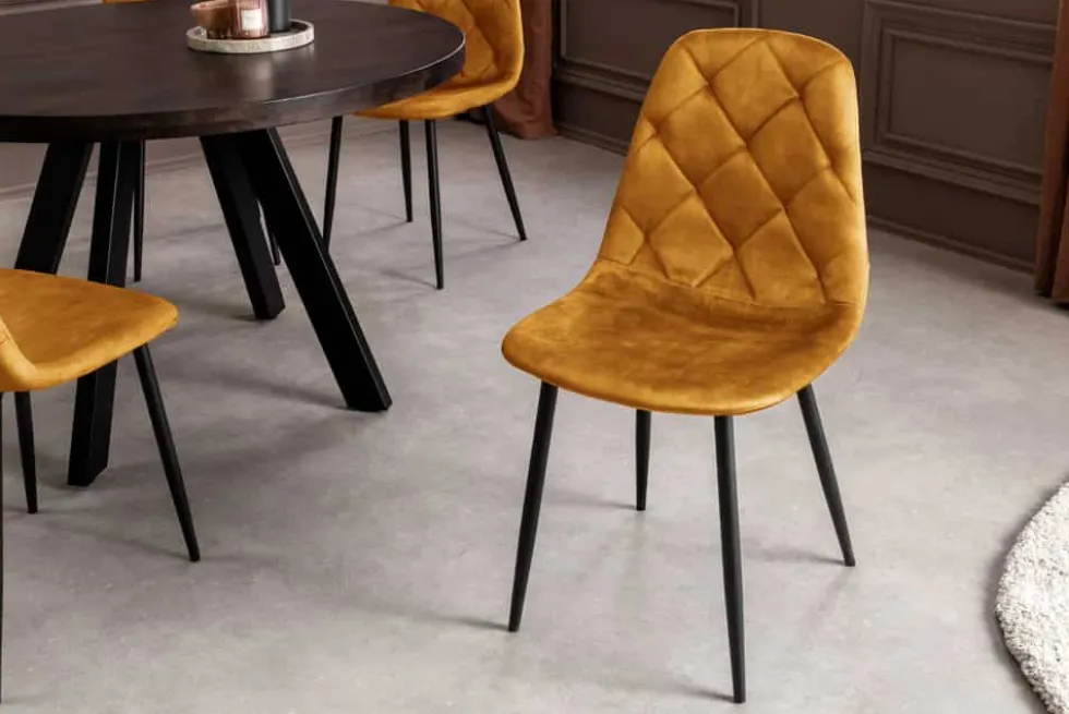 Stilvolles 2er-Set Stühle GLAMM senfgelb Samt schwarze Metallbeine