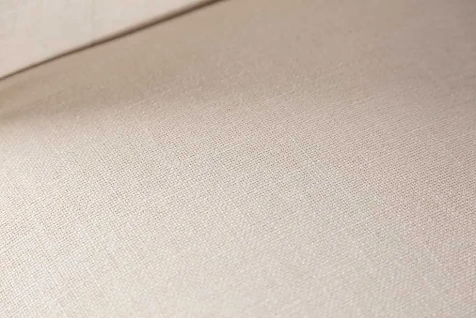 Eleganter Stuhl CASTLE beige mit Chesterfield Steppung im Landhausstil